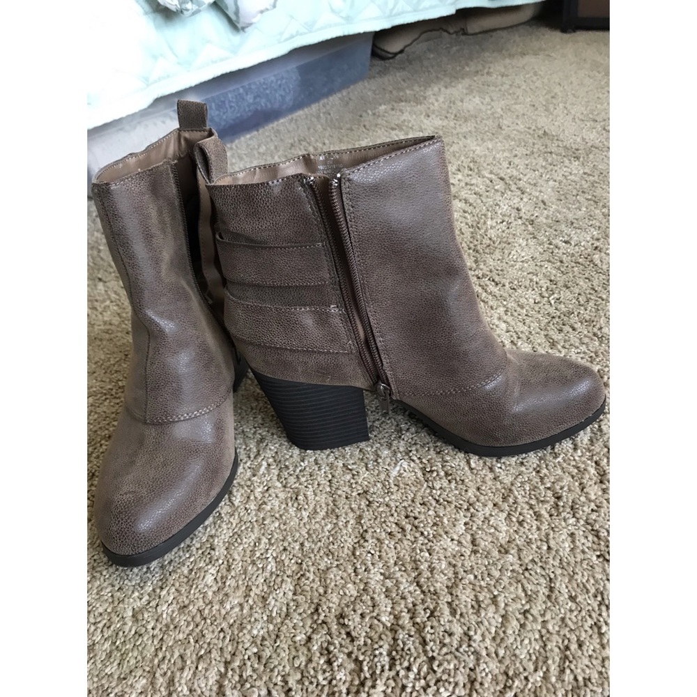 American Rag brown buckle booties - Picture 3 of 5